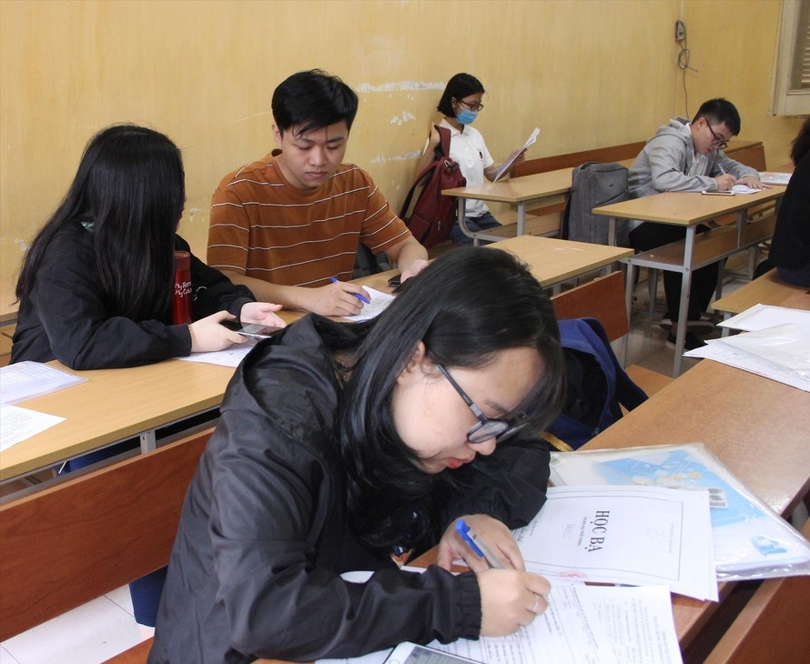 đảm bảo quyền lợi,  đảm bảo quyền lợi đặc cách tốt nghiệp ảnh 1 dam bao quyen loi,  dam bao quyen loi dac cach tot nghiep anh 1