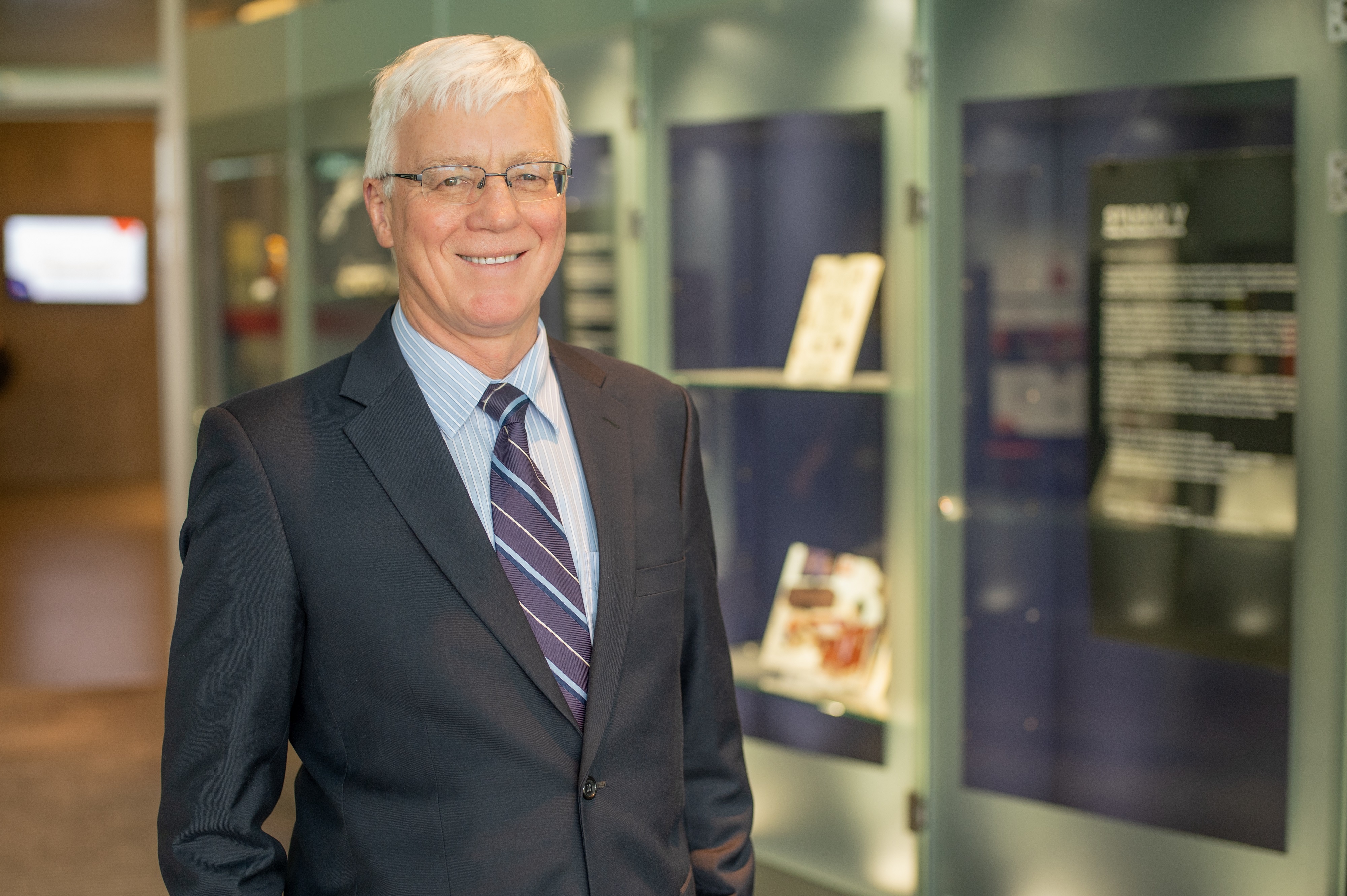 bat ngo khi nhan yeu cau giam hoc phi anh 1