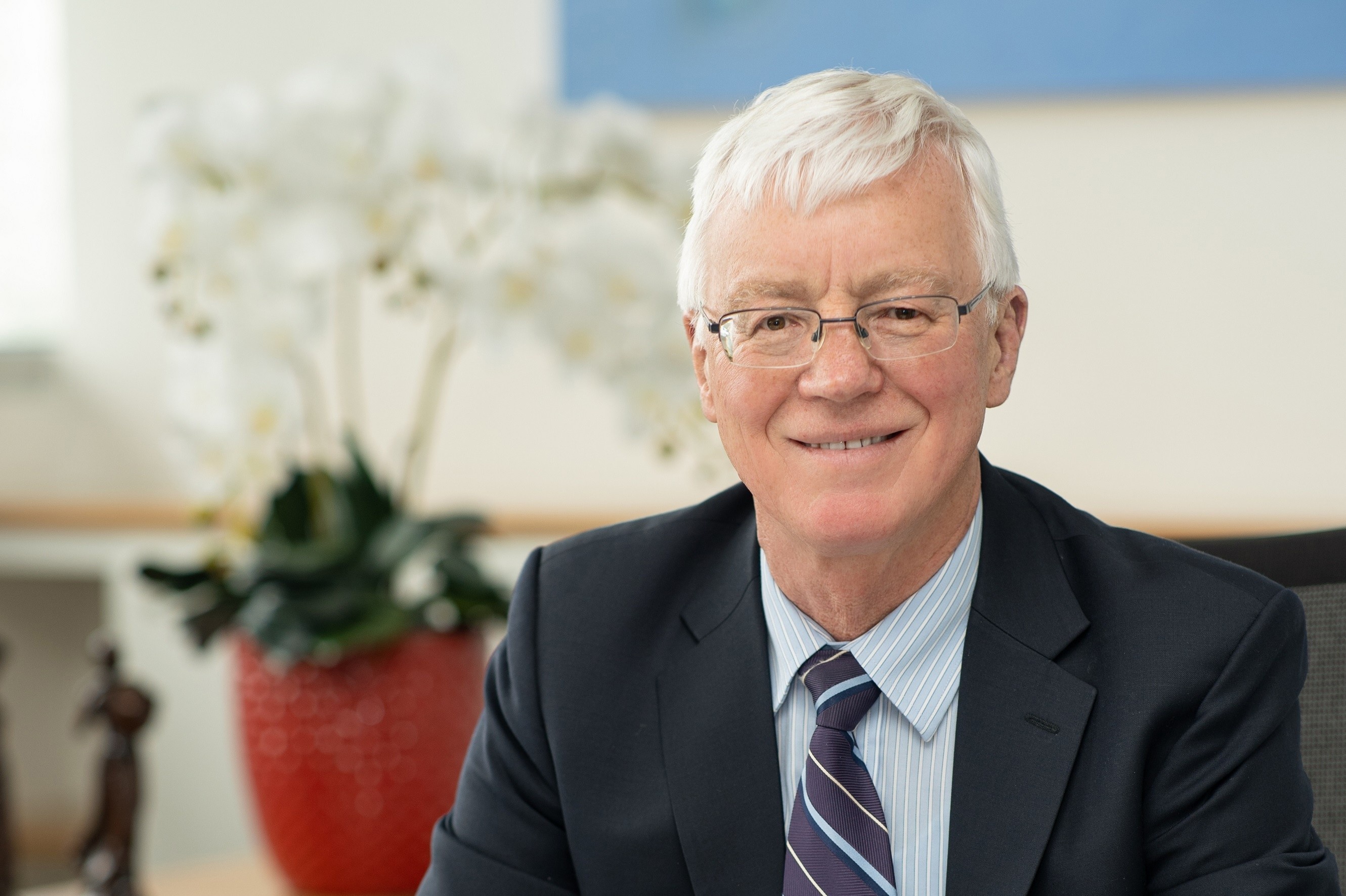 Chu tich DH RMIT: 'Day online can quan tam muc hai long cua sinh vien' hinh anh