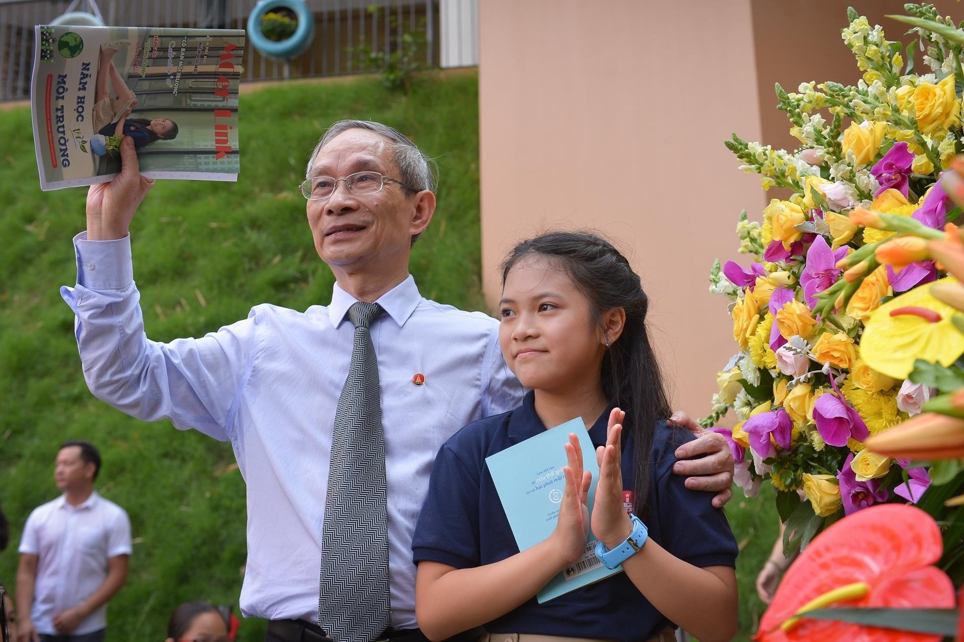 22 tinh, thanh cong bo lich tuu truong nam hoc 2021-2022 hinh anh