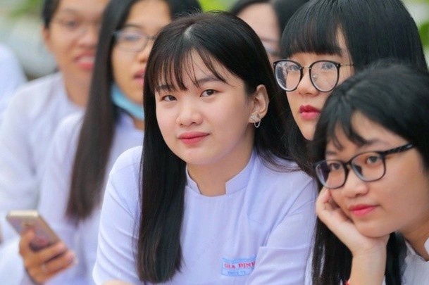 Thay doi cach danh gia hoc sinh THCS, THPT hinh anh