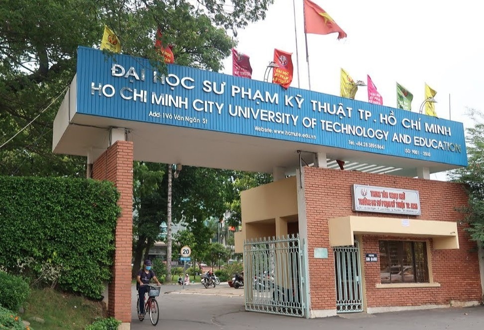 Xem xet trach nhiem chu tich Hoi dong truong DH SP Ky thuat TP.HCM hinh anh