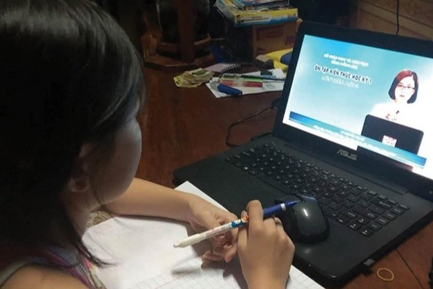 Thua Thien - Hue khong to chuc day hoc online cho hoc sinh lop 1 hinh anh