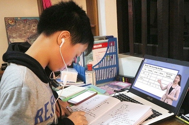 Bo GD&DT yeu cau chuan bi dieu kien de kiem tra truc tuyen hinh anh