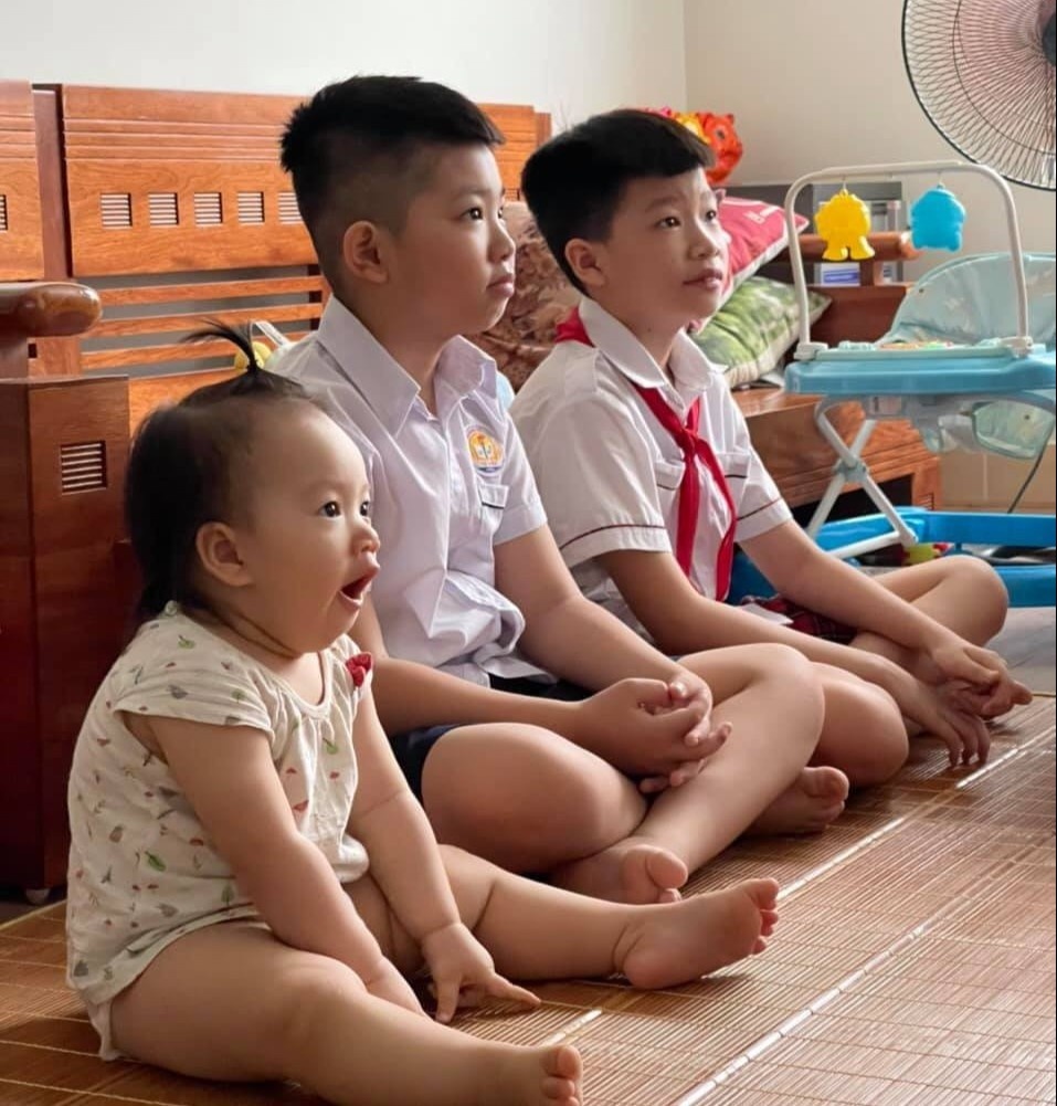 Những hình ảnh khai giảng mùa dịch ảnh 1 Nhung hinh anh khai giang mua dich anh 1