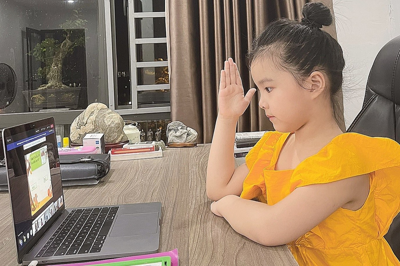 Bo GD&DT huong dan dieu chinh chuong trinh tieu hoc nam hoc 2021-2022 hinh anh