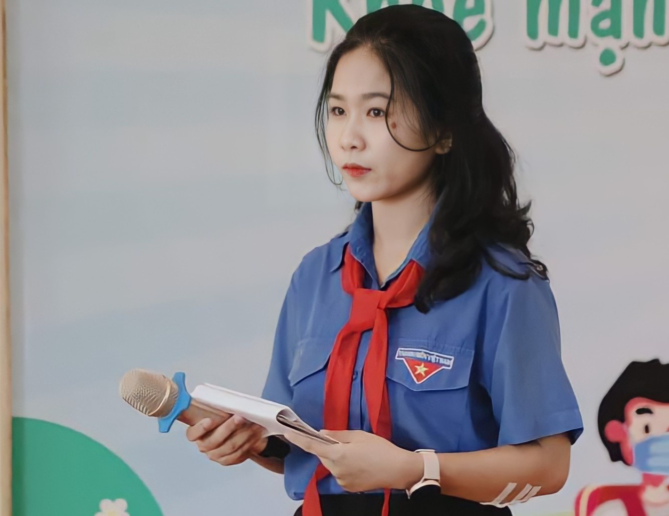 Nữ sinh ĐH Bách khoa là tổng đài viên 1022 ảnh 3 Nu sinh DH Bach khoa la tong dai vien 1022 anh 3