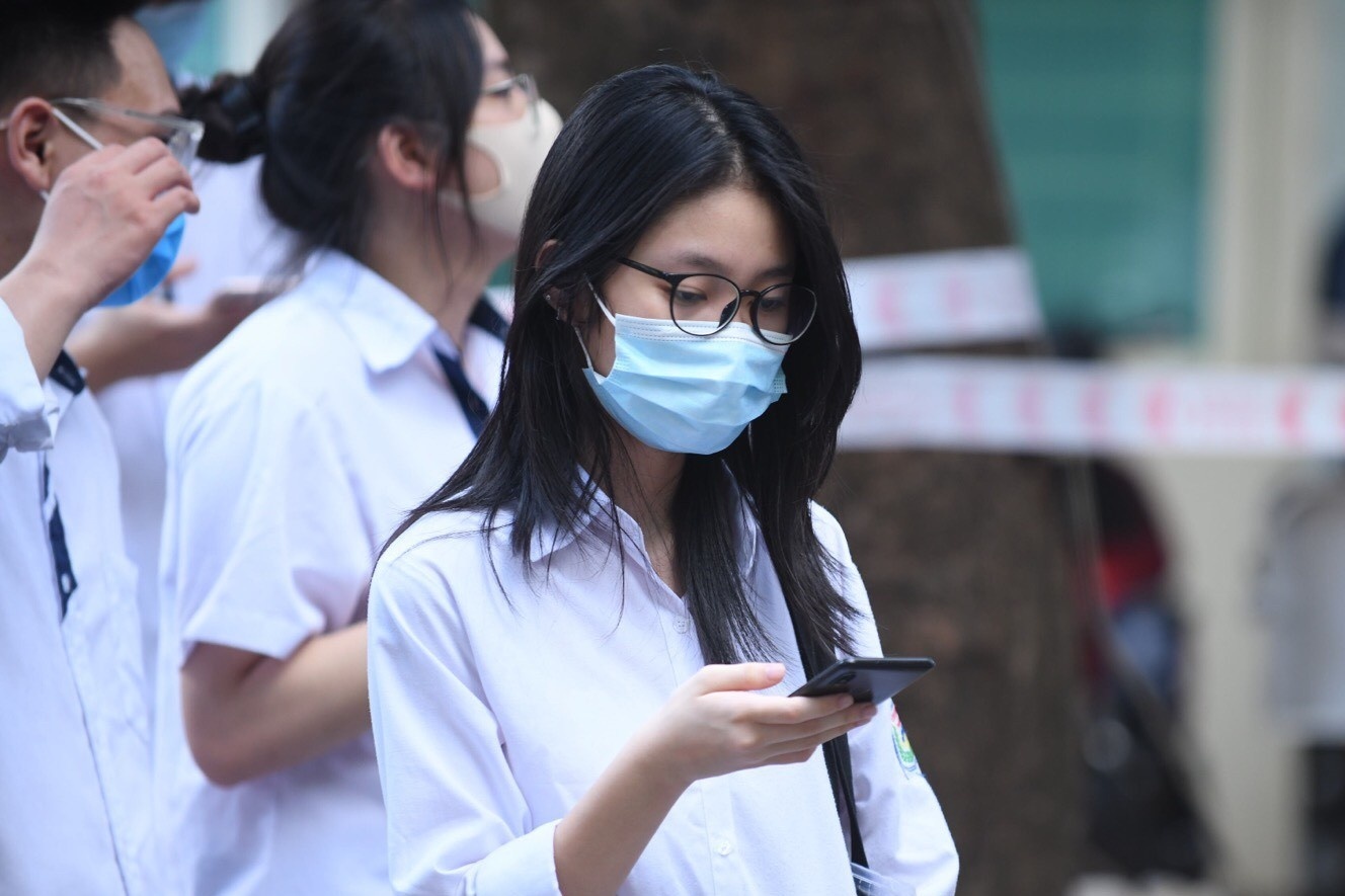 Diem chuan 30 tro len, thu khoa van co the truot hinh anh