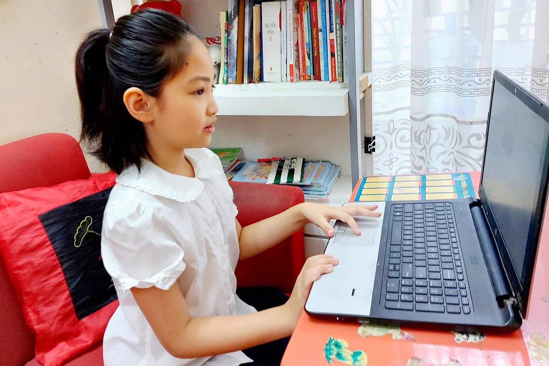 Truong cong chat luong cao o Ha Noi thu hoc phi 5,1-5,7 trieu/thang hinh anh