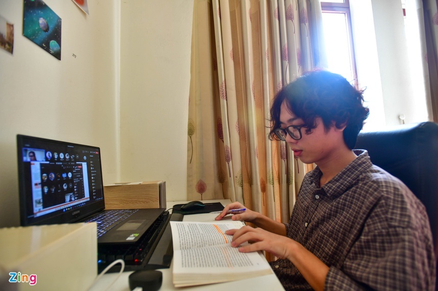 Dạy và học online ảnh 1 Day va hoc online anh 1