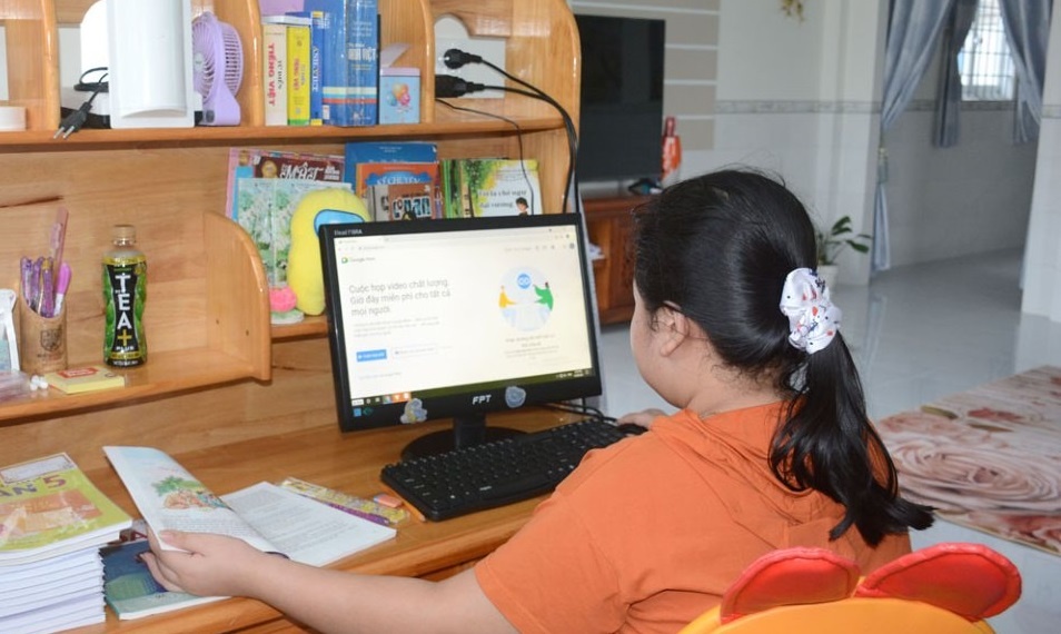 Dieu chinh phuong an day hoc anh 1