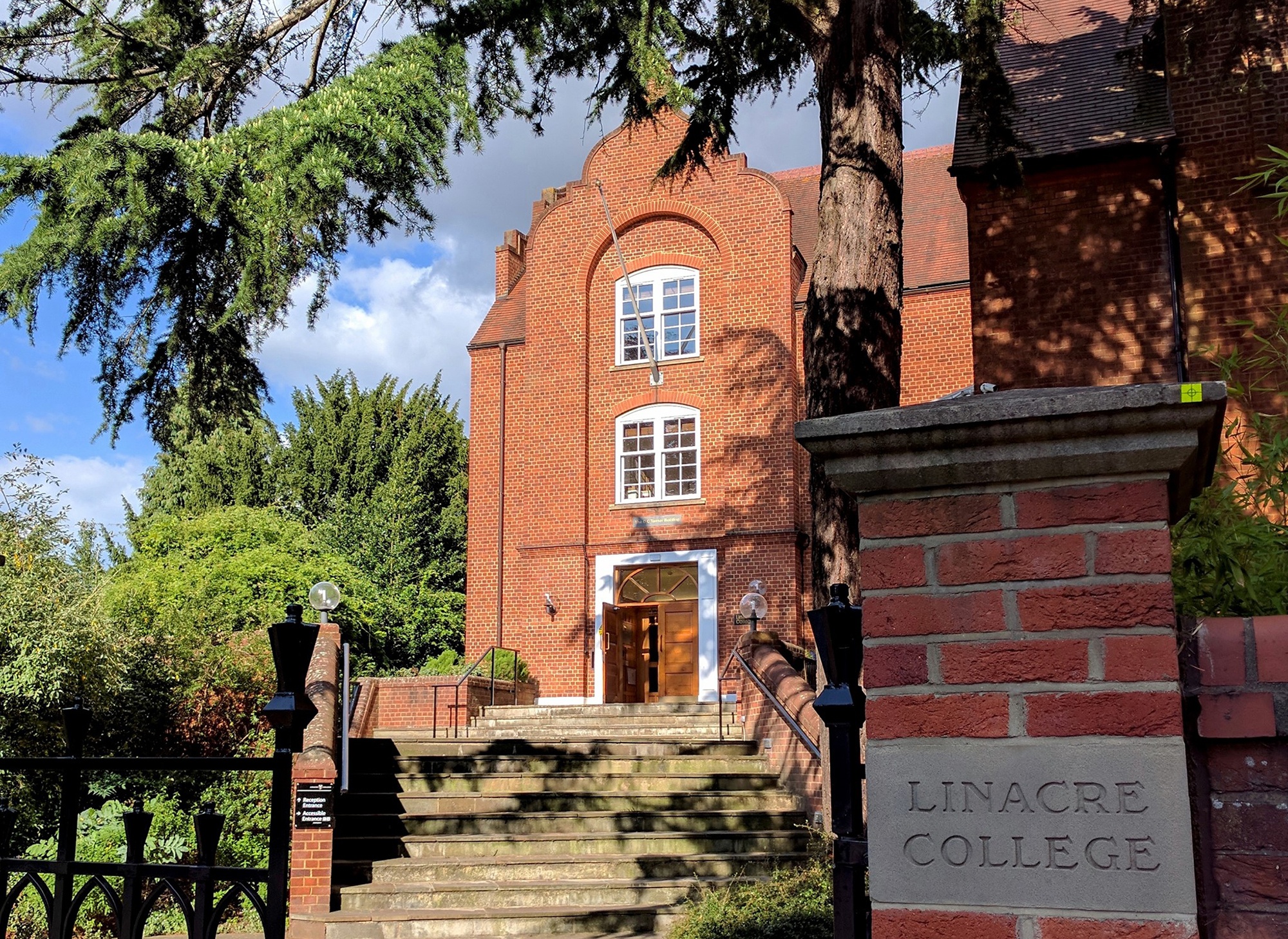 Linacre College anh 1