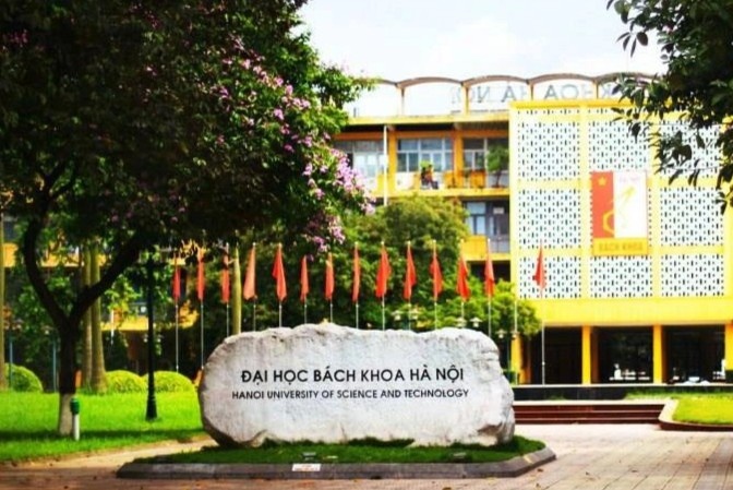 DH Bach khoa Ha Noi giam chi tieu tuyen bang diem thi tot nghiep THPT hinh anh