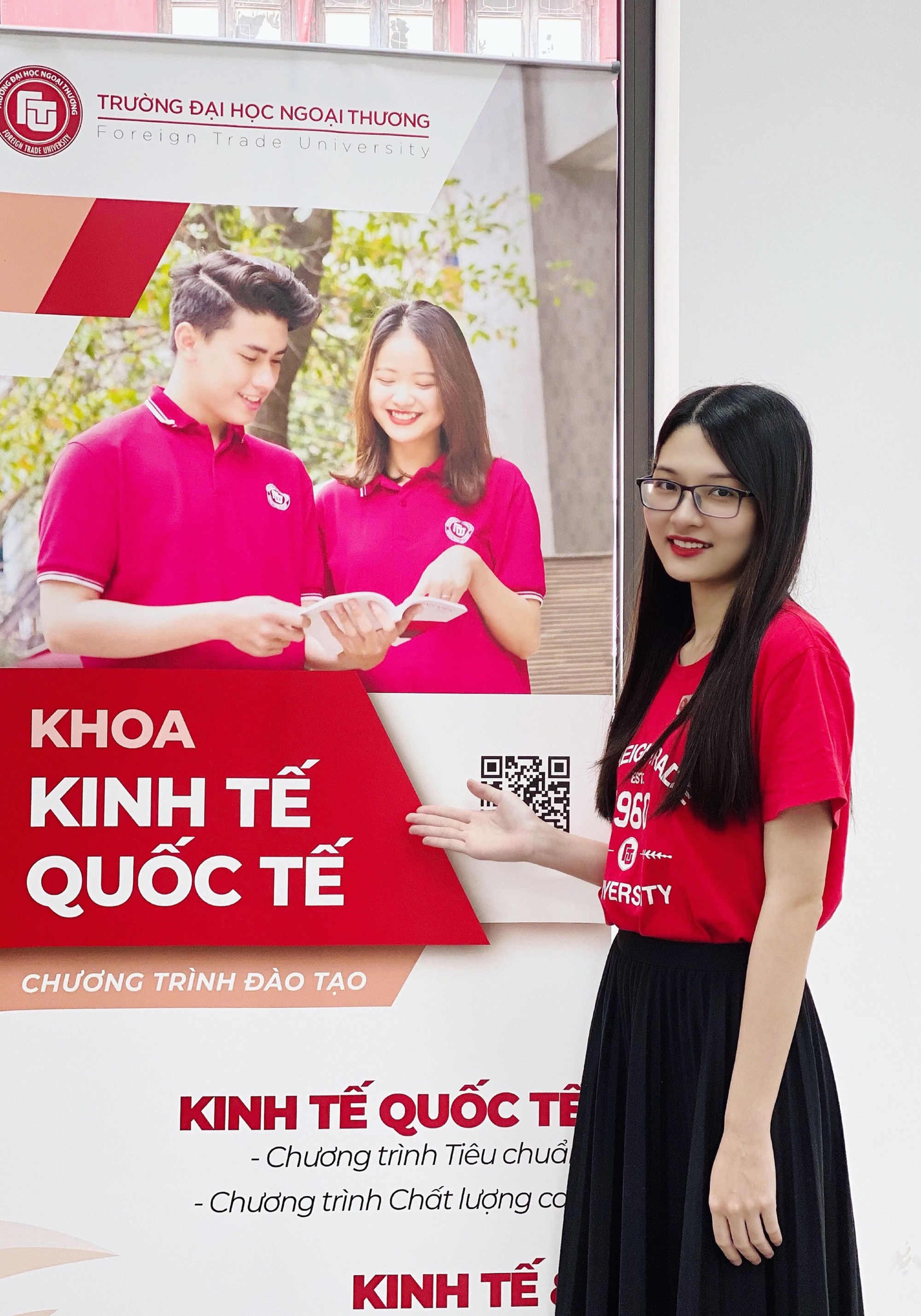 Giang vien tap su DH Ngoai thuong anh 7