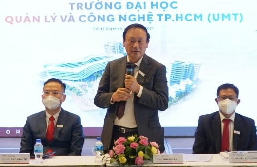 Them mot truong dai hoc di vao hoat dong o TP.HCM hinh anh