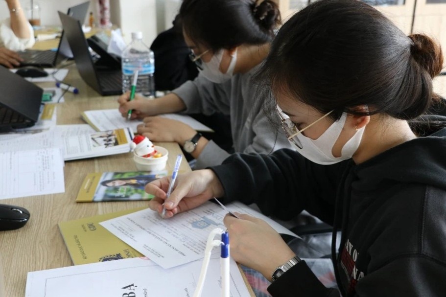 Nhieu truong dai hoc cong bo de an tuyen sinh hinh anh