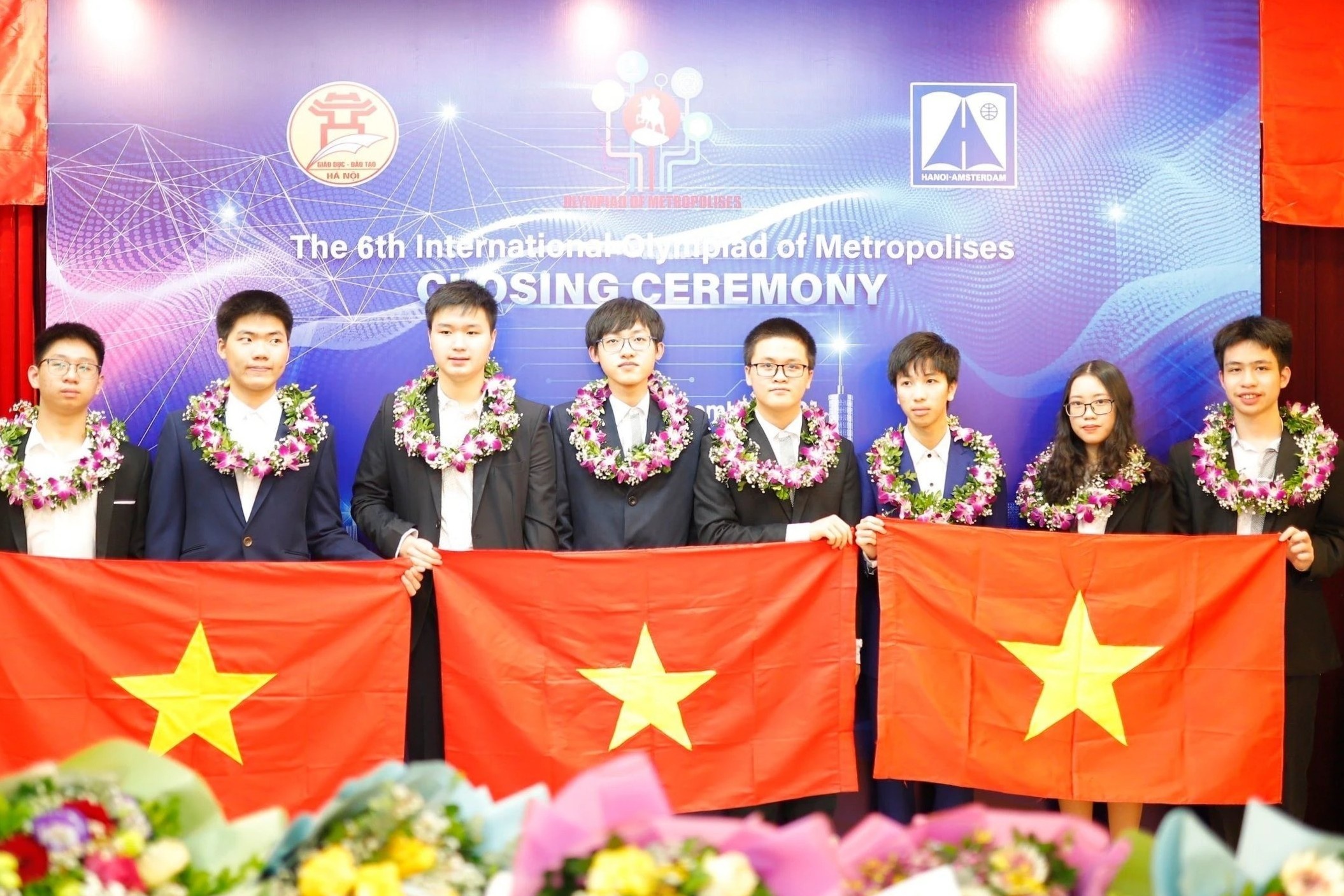 Hoc sinh Ha Noi gianh 7 huy chuong Olympic cac thanh pho lon hinh anh