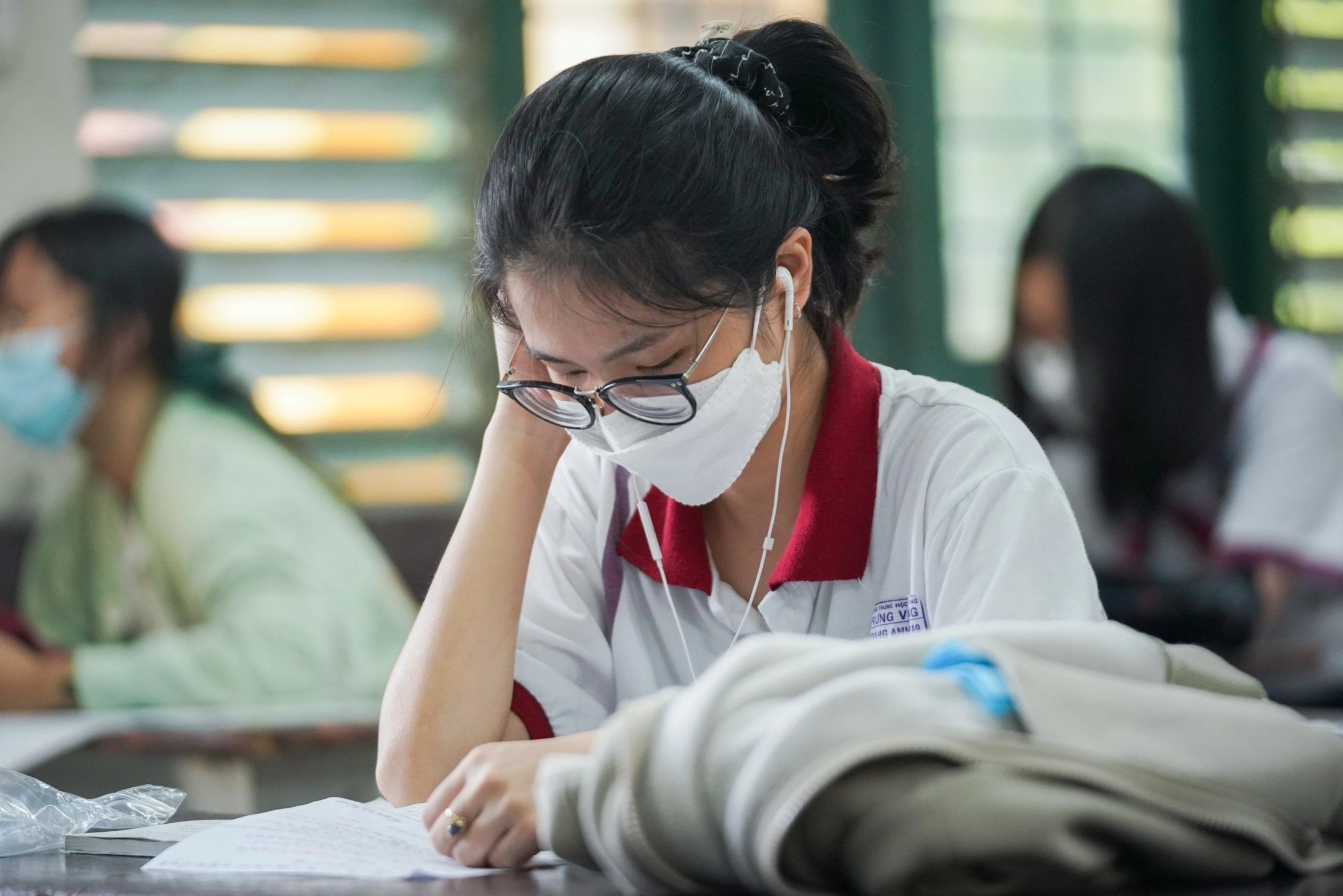 Them nhieu dai hoc o TP.HCM cong bo de an tuyen sinh hinh anh