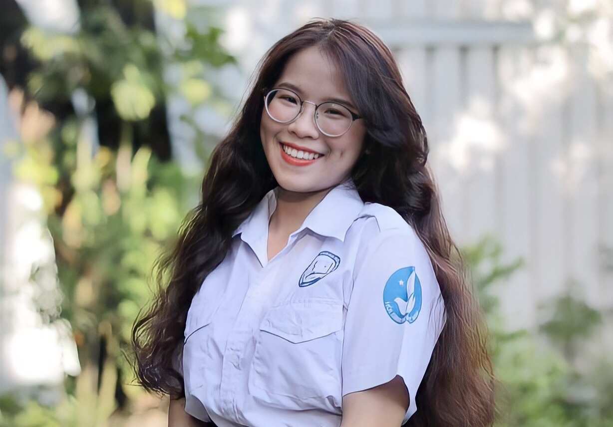 Sinh vien DH Y Duoc TP.HCM tinh nguyen ho tro chong dich Covid-19 anh 3