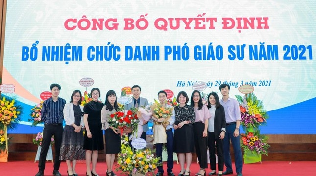 Xet cong nhan GS anh 1