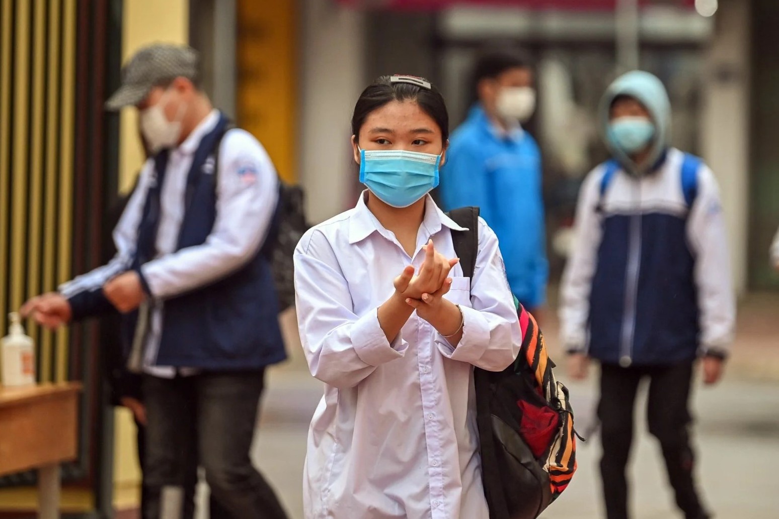 Ha Noi dieu chinh hinh thuc day hoc tai mot so noi hinh anh