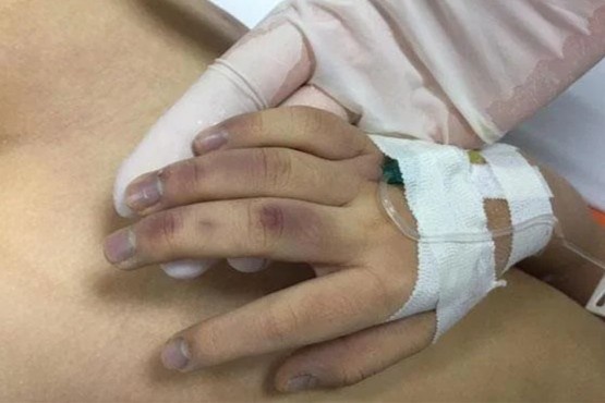 Dich Covid-19 khien nguy co tre bi bao hanh tang hinh anh