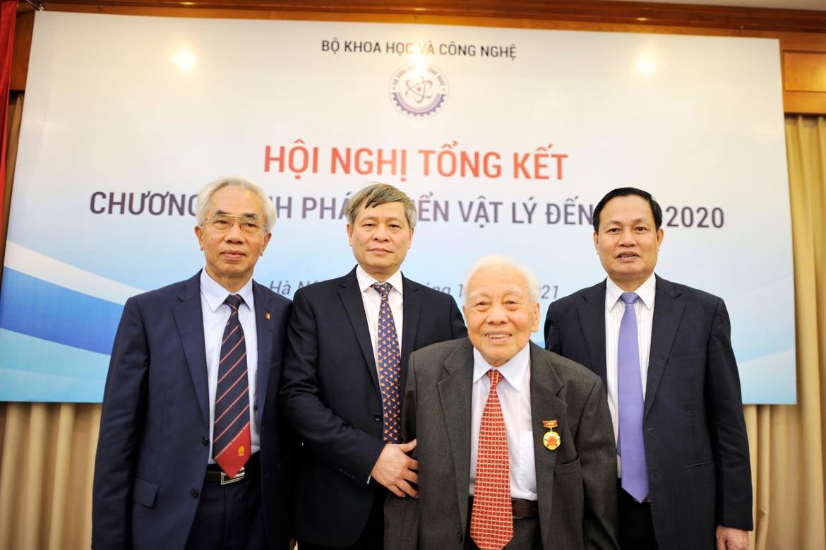 GS.VS Nguyen Van Hieu anh 1