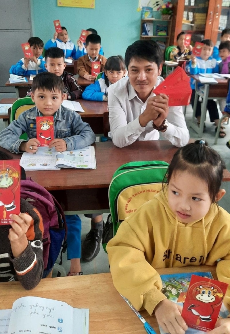 Thuong Tet cho giao vien anh 3