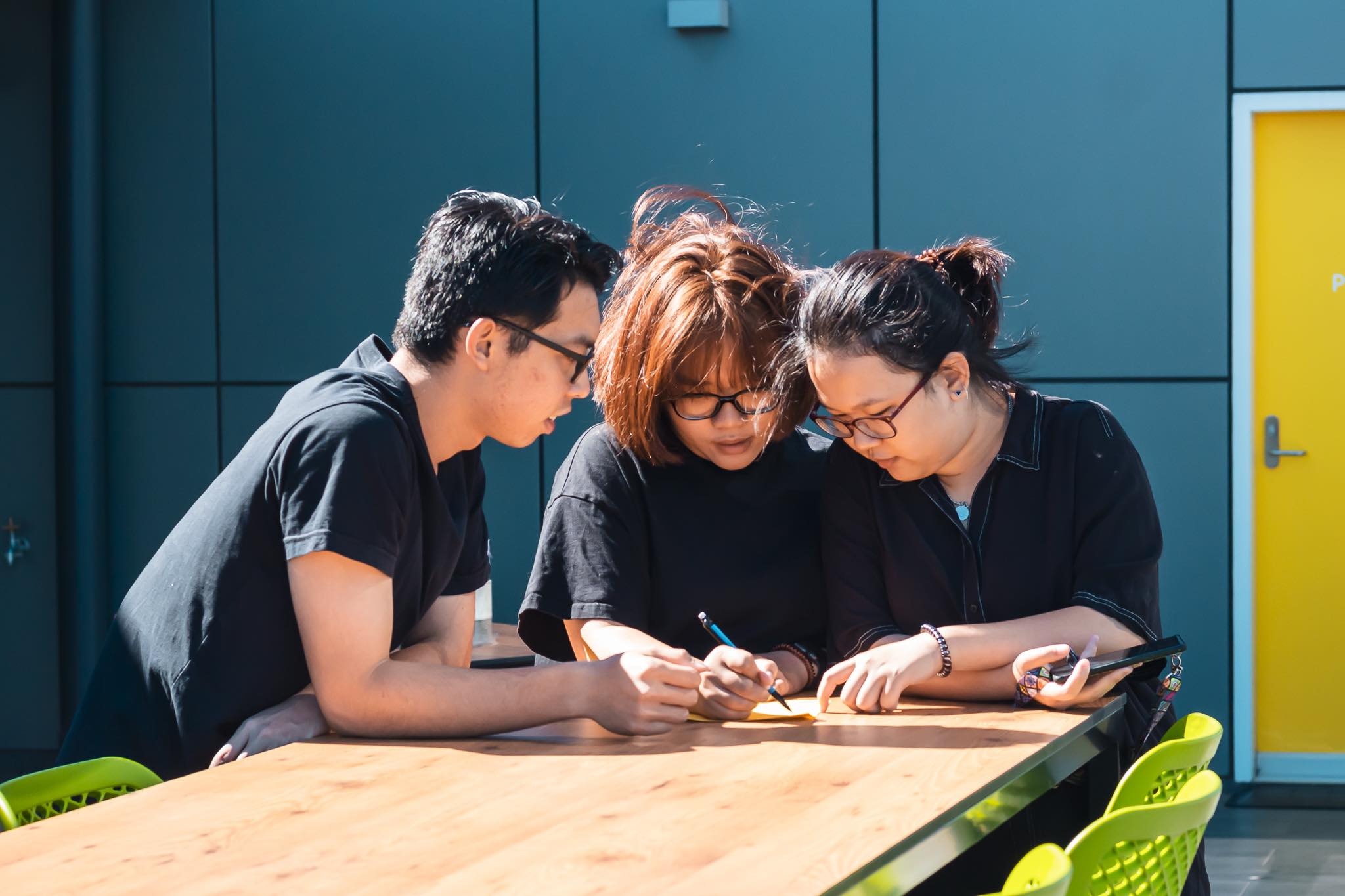 Du hoc sinh bang khuang anh 1