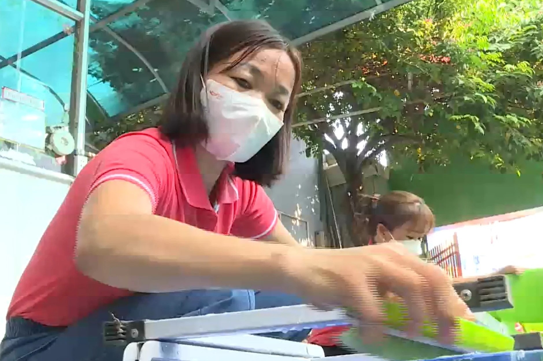 Tet se chia voi giao vien mam non hinh anh