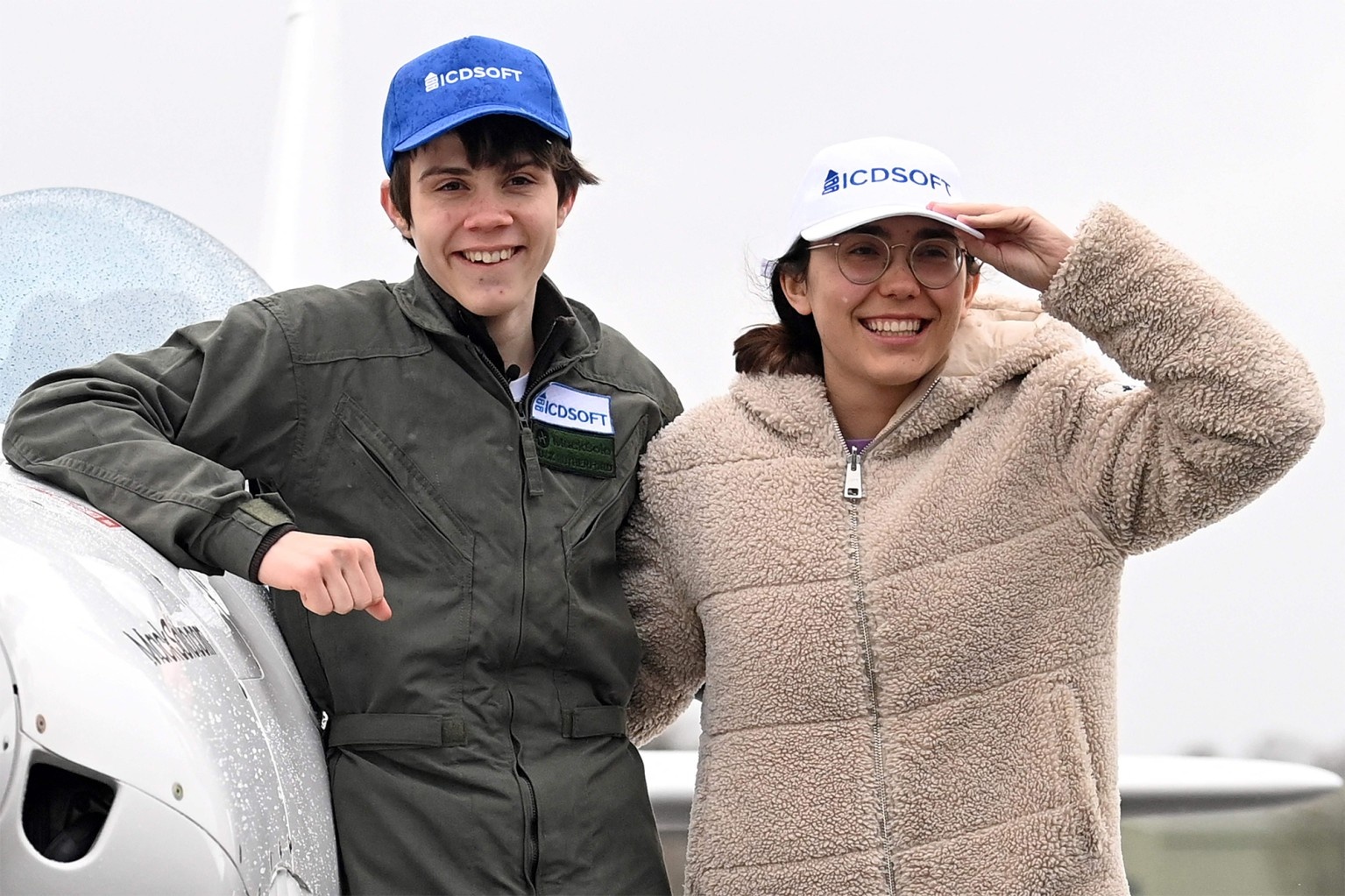 lai may bay vong quanh the gioi anh 3