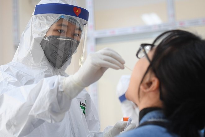 Di hoc tro lai, gan 2.000 sinh vien o DH Thai Nguyen mac Covid-19 hinh anh