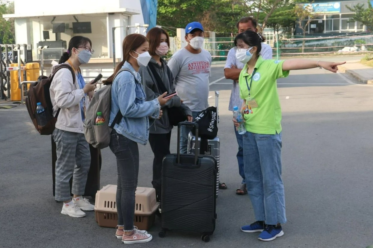 Dat coc tien thue tro, sinh vien bat ngo khi truong hoan hoc truc tiep hinh anh