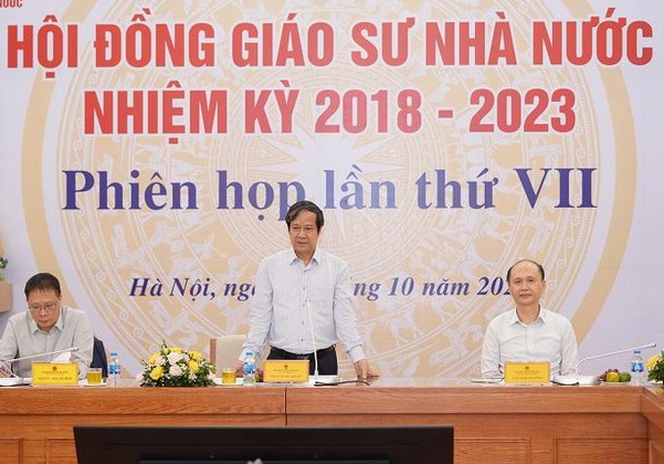 Xet cong nhan giao su anh 1