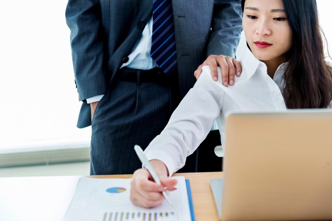 quan hệ bất chính với sinh viên ảnh 1 quan he bat chinh voi sinh vien anh 1