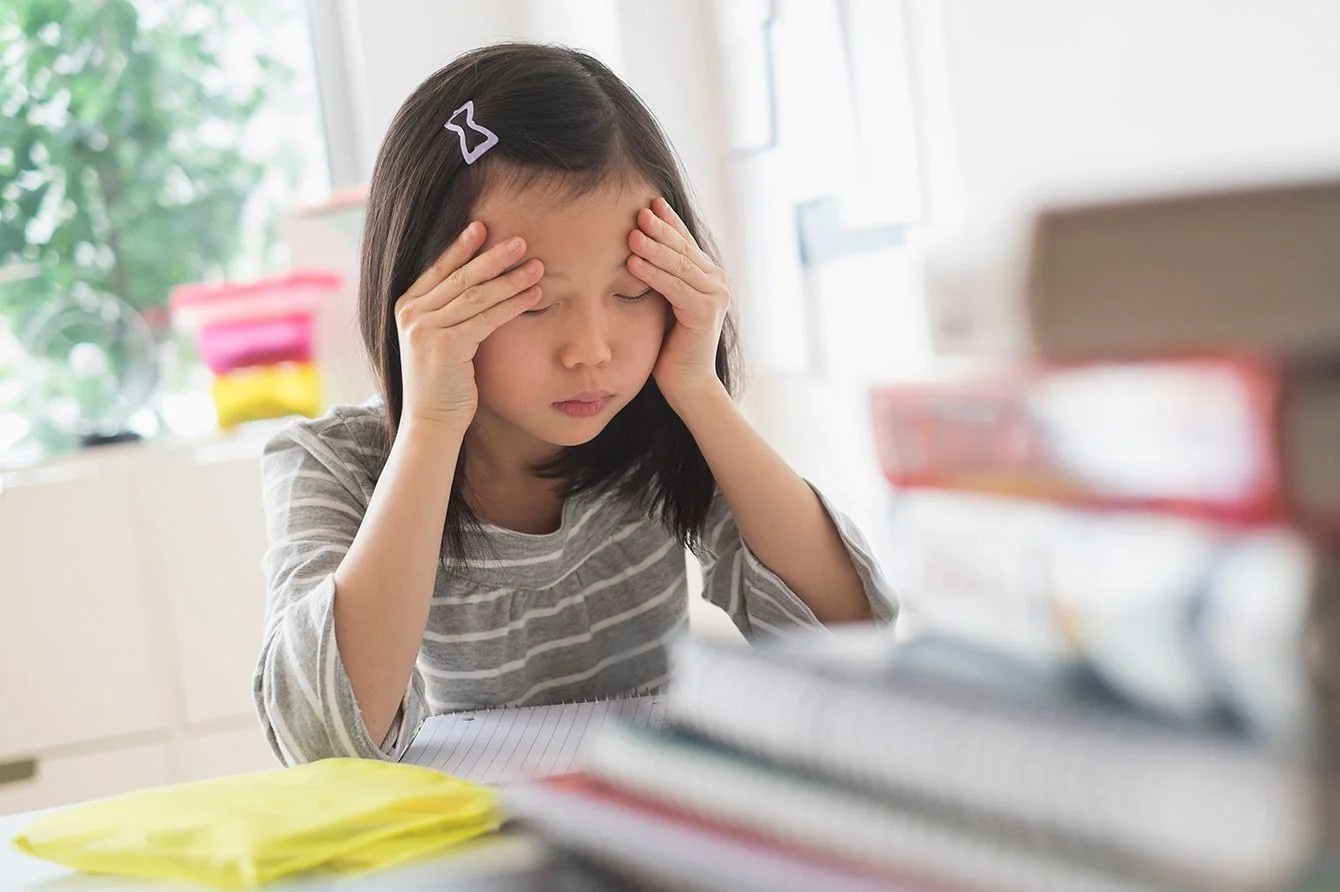 Nhung dua tre khong den truong lieu co phat trien binh thuong? hinh anh