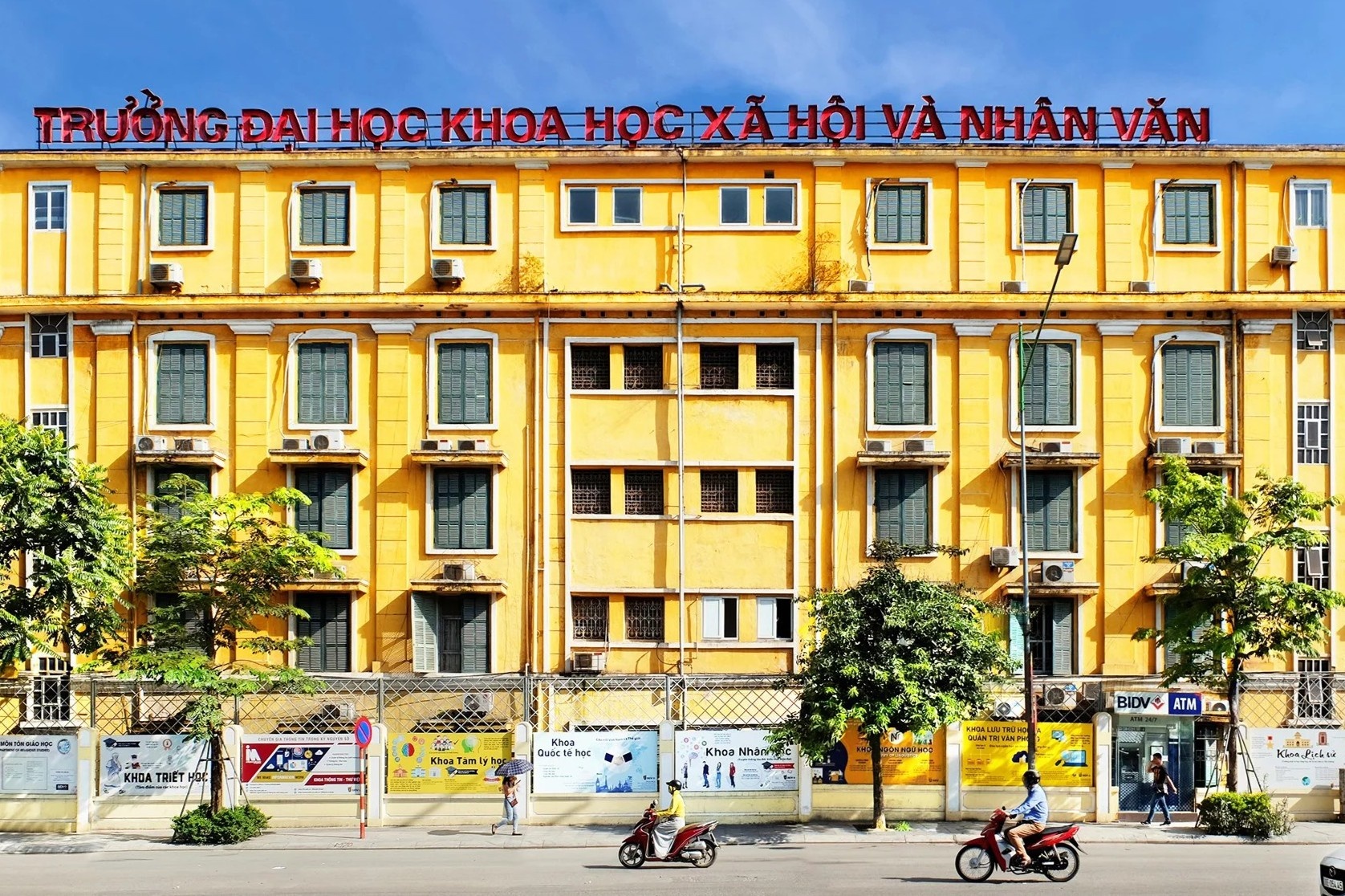 Truong dai hoc tuyen thang cao hoc khong can dung nganh hinh anh
