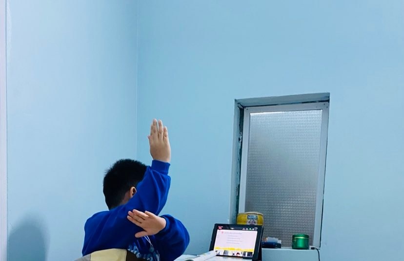 cho tre tro lai truong anh 1