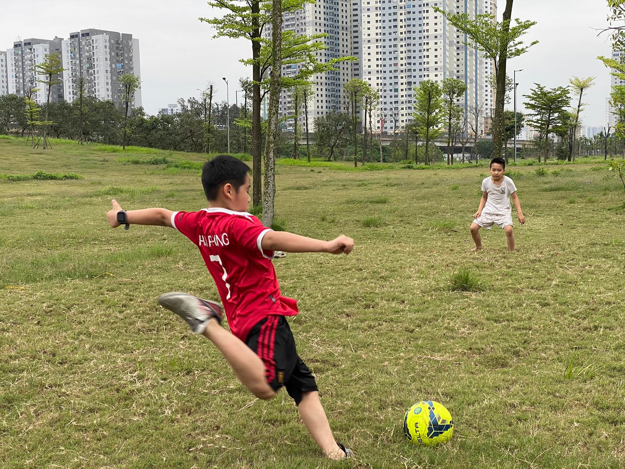 Khong cho tre den truong la toi ac anh 4