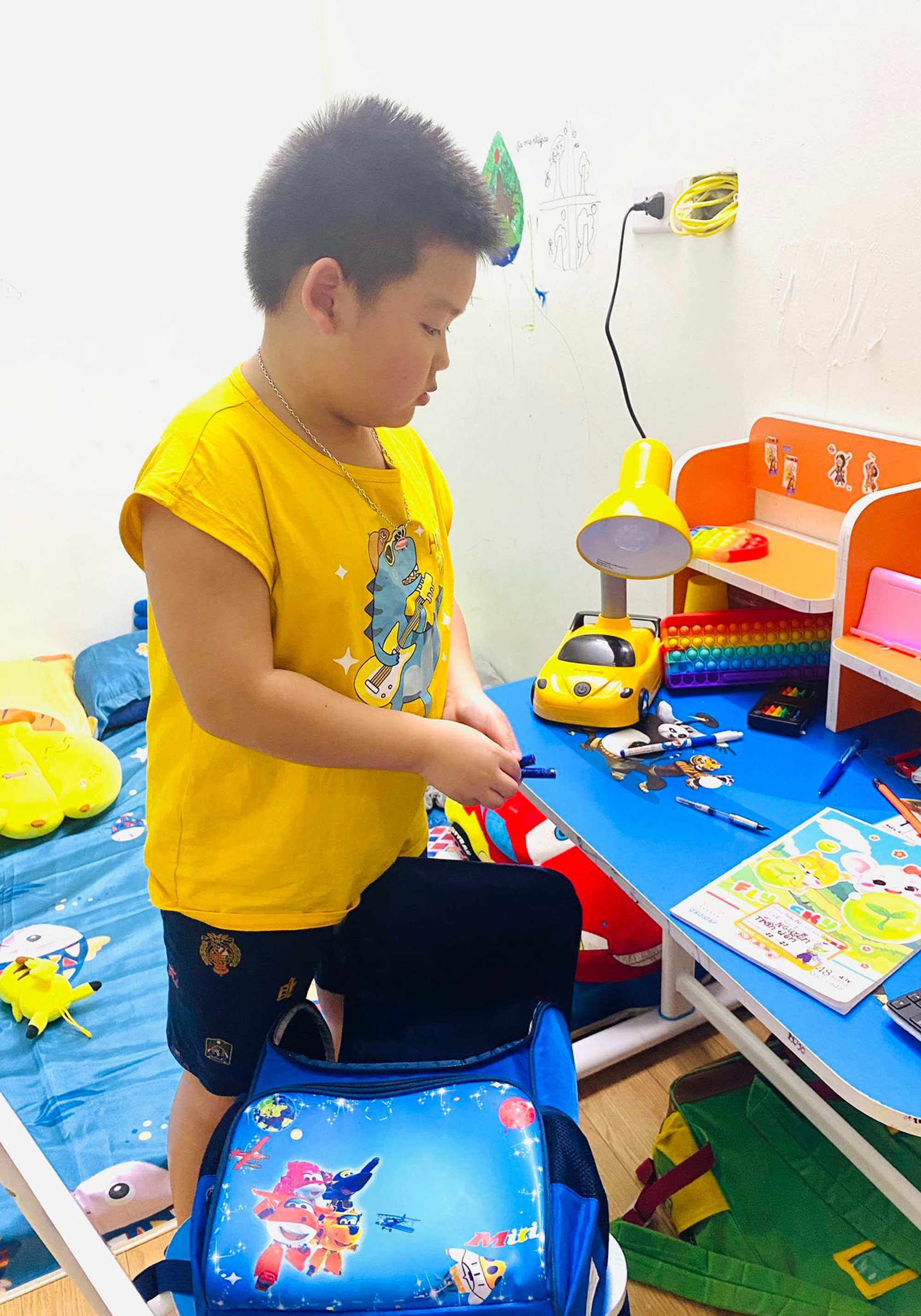 Trẻ đến lớp vào tháng tư ảnh 5 Tre den lop vao thang tu anh 5