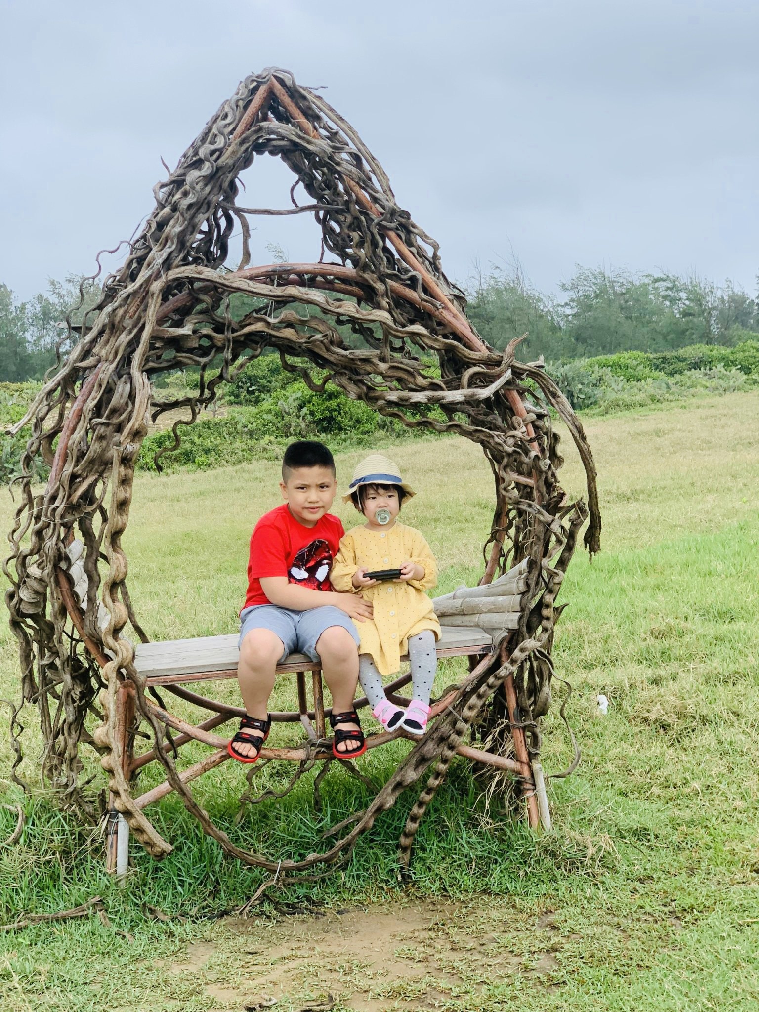 lap camera trong lop mam non anh 3