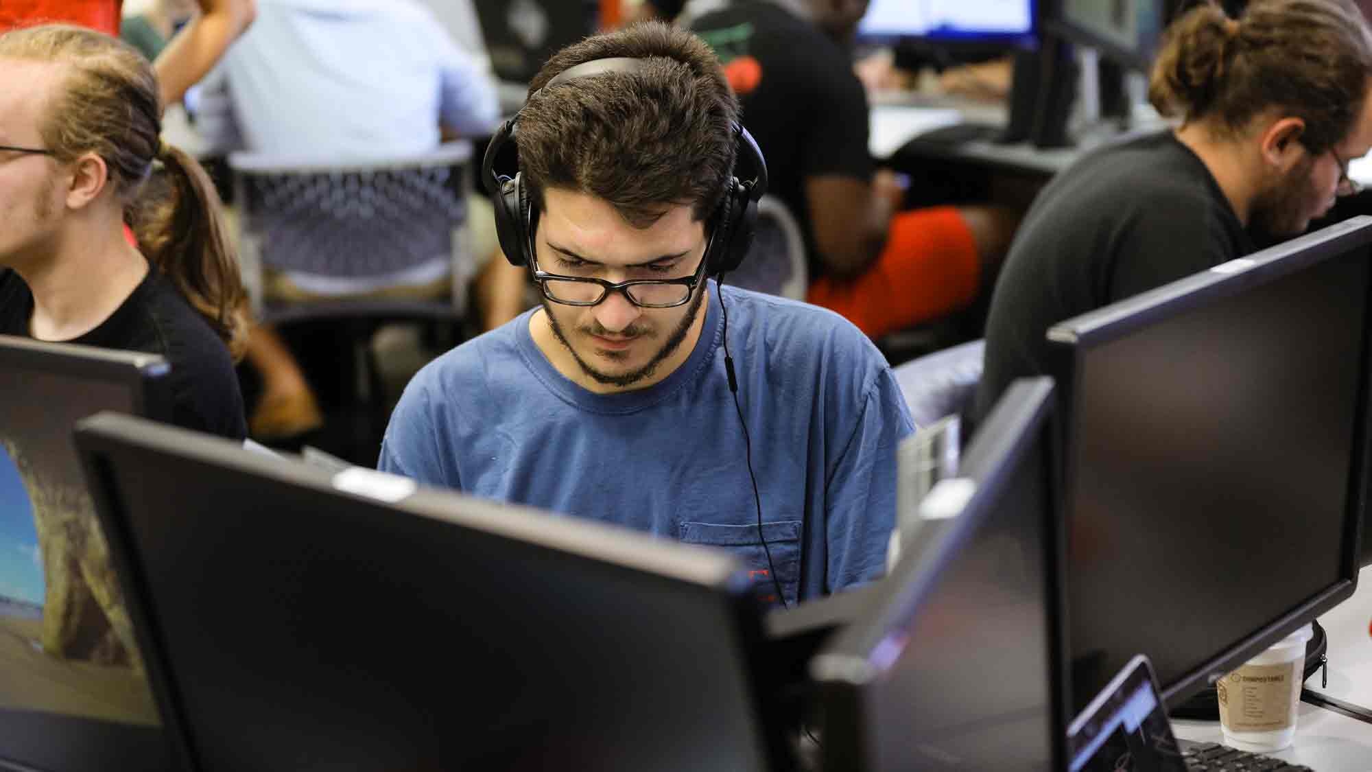 nganh hoc tot nhat cho tuong lai anh 10