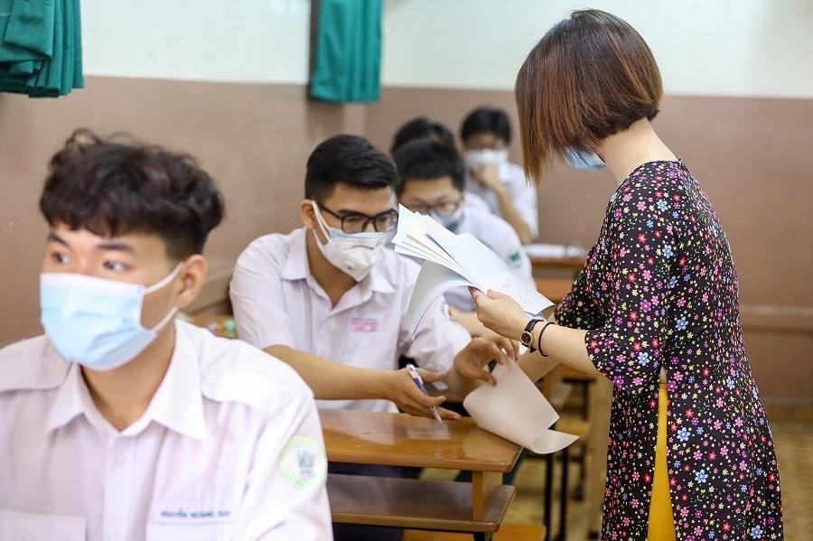 de xuat muc hoc phi moi anh 1