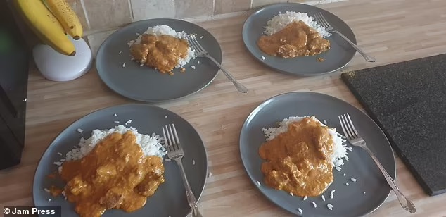 Phu huynh o Anh an ngay mot bua anh 2