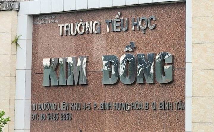 Cảnh cáo hiệu trưởng ảnh 1 Canh cao hieu truong anh 1