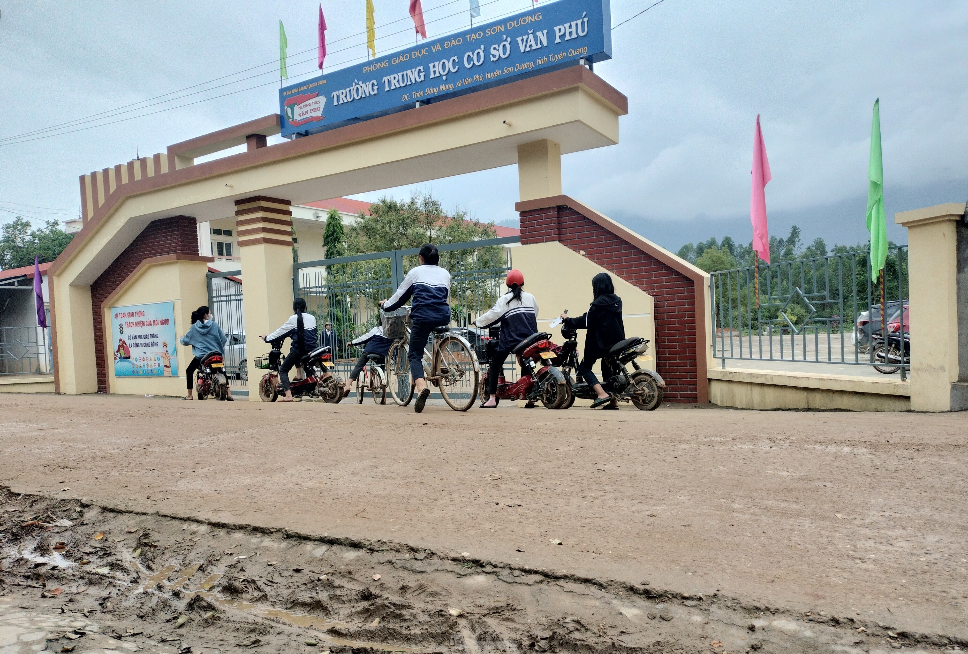 quay nhot co giao anh 1