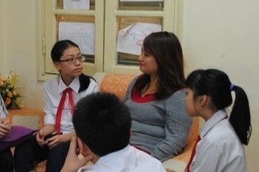 Bo GD&DT thi diem mo hinh cung cap dich vu tu van tam ly truong hoc hinh anh