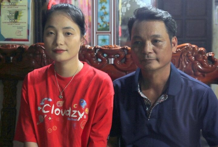 Bo cong viec gan 20 trieu/thang, nu cu nhan tinh nguyen nhap ngu hinh anh