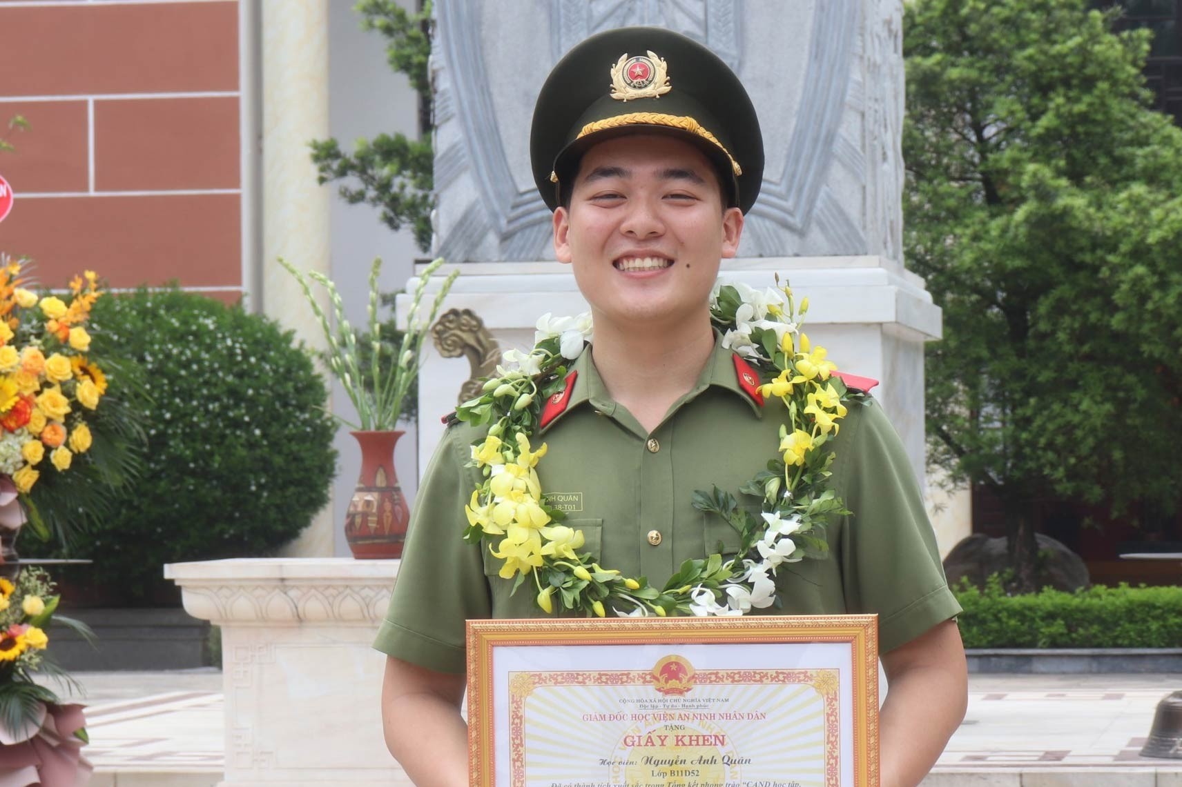 Nam sinh Hoc vien An ninh GPA tren 9.0, dam me nghien cuu khoa hoc hinh anh