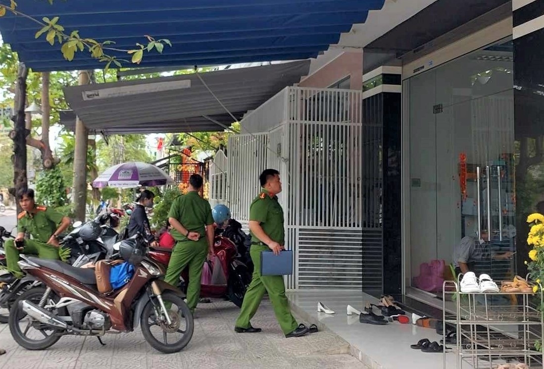 bao mau danh dap tre anh 1